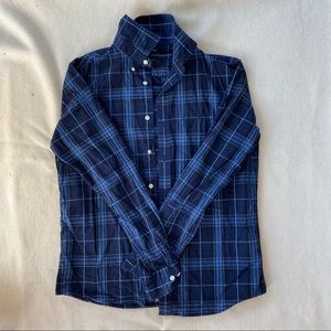 Untucked slim fit plaid navy button-up top sz M